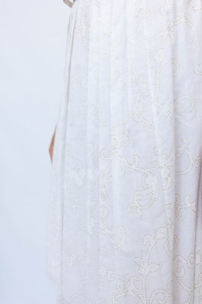 
Строгое платье Perletti белого цвета с абстрактным принтом, производство Турция. . фото 6