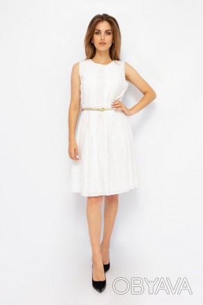 
Строгое платье Perletti белого цвета с абстрактным принтом, производство Турция. . фото 1