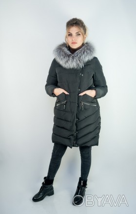 
Классическая женская куртка средней длины черного цвета с натуральным мехом чер. . фото 1