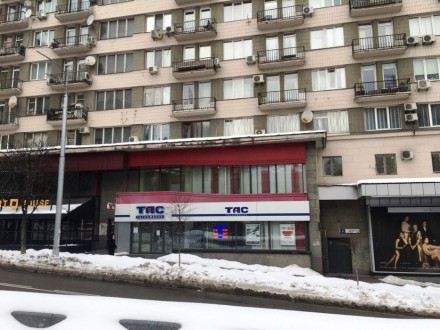Торговое помещение Т. Шевченка, Крещатик, Бессарабский рынок, Киев.. Киев. фото 1 Торговое помещение Т. Шевченка, Крещатик, Бессарабский рынок, Киев.. Киев. фото 1