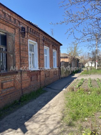 Продам часть дома на Журавлевке,переулок Кулибина.Общий двор,две сотки земли при. . фото 3