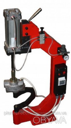 Электровулканизатор предназначен для местного ремонта шин и камер легковых и мал. . фото 1