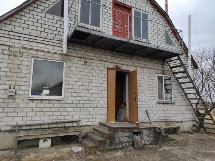 Продам новый дом в поселке Лиман Змиевской район 120 кв.м. кирпичный 2000 г.п. 4. . фото 7
