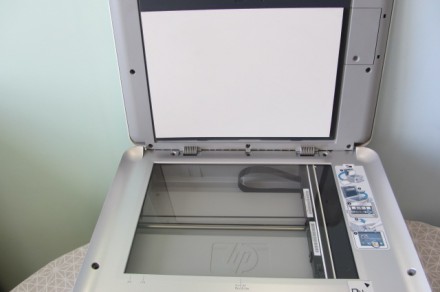 Продам МФУ  HP Photosmart C8183 ALL-in-One

    Струйный цветной принтер/скане. . фото 5