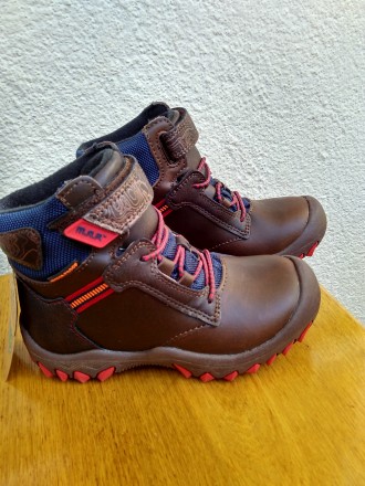 Продаються дитячі черевики M.A.P. Rainier
Нові  .
Виготовлені із шкіри   ззовн. . фото 2