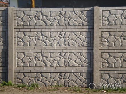 Предлагаем вашему вниманию бетонные заборы серые и цветные под заказ хорошего ка. . фото 1