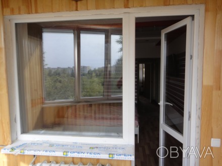 Балконний блок - це балконні двері з вікном, що монтуються в одну конструкцію і . . фото 1