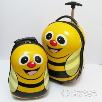  Товар на сайті >>>Набір: чемодан дитячі матраци на 2 колесах + рюкзак "Бджілка". . фото 1