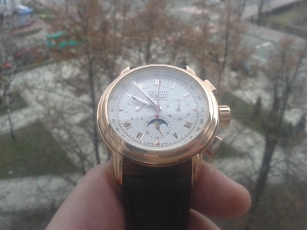 Zenith — торговая марка, под которой выпускаются швейцарские часы в кантон. . фото 3