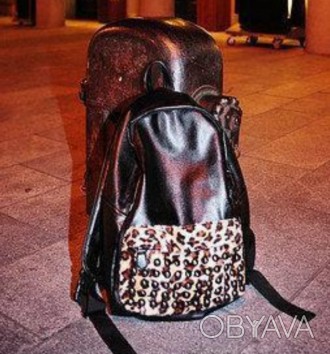  Надійний жіночий рюкзак. З таким зручно пересуватися містом та відвідувати заня. . фото 1