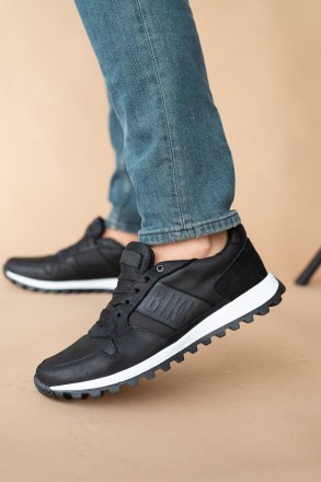 Кроссовки мужские кожаные черные Multi-shoes ember
Черные мужские кожаные кроссо. . фото 2