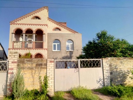 Продается дом в тихом спокойном районе (Янтарный - 2), хороший подъезд к дому, п. 2-й Янтарный. фото 2
