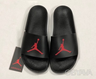 Шлёпанцы мужские черные Nike Air Jordan
Материал: пена
Размерная сетка: 40-25 41. . фото 1