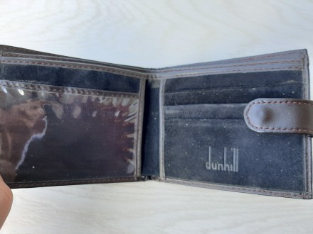Дешевый мужской кошелек (1)

Частично кожаный
Три отделения (одно за молнией). . фото 6