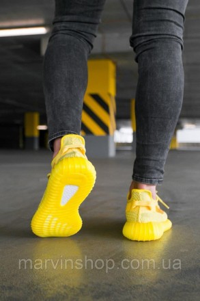 Кроссовки женские желтые Adidas Yeezy Boost 350 V2 
Стильные женские кроссовки А. . фото 5