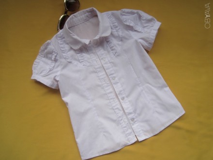 Красивая  качественная  нарядная  блузка, рубашка  в  школу, на 7-9 лет .
ПОГ  . . фото 2