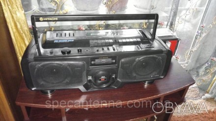Магнитола Hitachi TRK-3D95E винтаж 80-х 3D звук супербас, 2-х кассетная, 5-полос. . фото 1