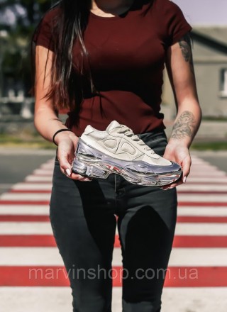 Кроссовки женские бежевые Adidas Raf Simons Ozweego (00385). Київ. фото 1 Кроссовки женские бежевые Adidas Raf Simons Ozweego (00385). Київ. фото 1