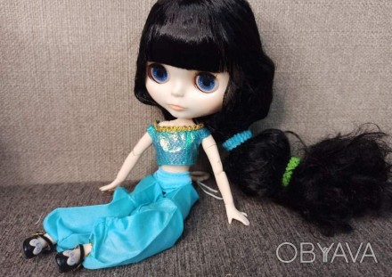 Хочу представить Вам куклу Айси (Блайз) Жасмин с пышными, длинными черными волос. . фото 1
