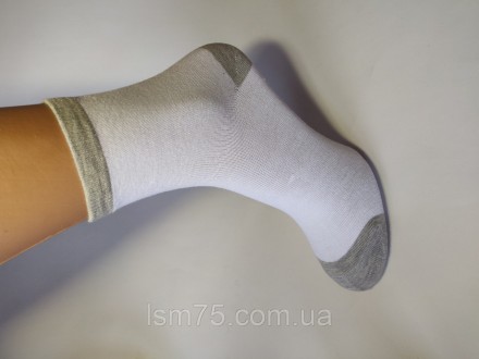 Мужские носки в подарочной упаковке 5 шт
Хорошие и качественные носочки.
Со сред. . фото 3