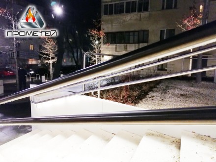
Овещение лестниц с помощью светодиодов - современный тренд в строительстве здан. . фото 21