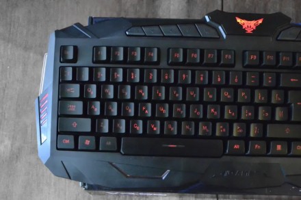 Профессиональная игровая проводная клавиатура с мышкой в комплекте V-100 – это с. . фото 7