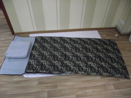 Спальный мешок- одеяло изготовлен из непромокаемой ткани оксфорд , утеплен синте. . фото 3
