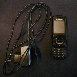 Продаётся мобильный телефон Samsung SGH-C300. Рабочая лошадка: дисплей целый, ме. . фото 2