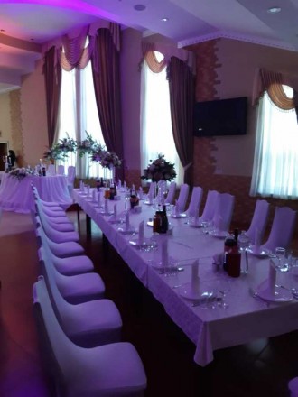 Пожалуй, это самый большой в Киеве и Киевской области ресторан, состоящий из 350. . фото 7