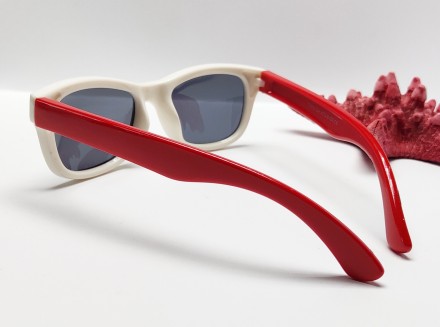 Сонцезахисні окуляри
Захист від УФ 400
Лінза поляризаційна
колір як на фото, . . фото 7