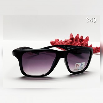Сонцезахисні окуляри
Захист від УФ 400
колір як на фото, фото в живу реальні
. . фото 2
