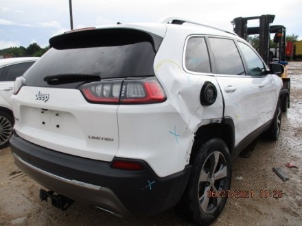 Jeep Cherokee Limited 2019 утверждает позиции бренда в классе. В то время как ли. . фото 6