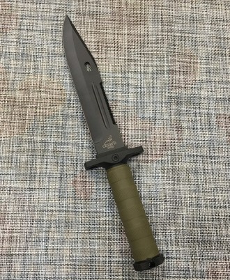 Большой тактический нож с чехлом GERBFR 2358В ( 35см )
Общая длина, мм:350
Матер. . фото 3