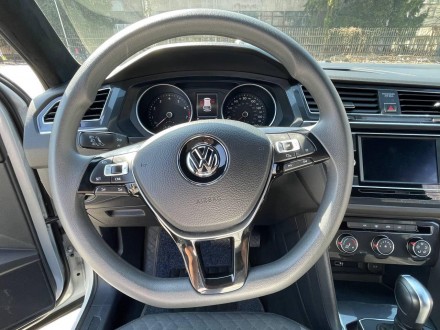 Volkswagen Tiguan, это комфортный автомобиль, подходящий для семьи, бизнеса и пу. . фото 13