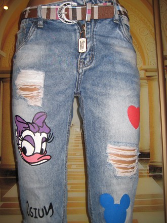 Продам женские джинсы с принтами Disney. Размер указан 26. Идут с ремнем. Замеры. . фото 3