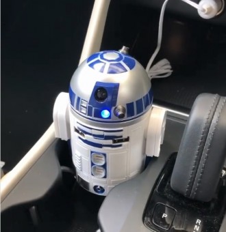 Автомобильное USB-зарядное устройство R2-D2.
Это не просто автомобильная зарядк. . фото 5