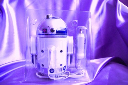 Автомобильное USB-зарядное устройство R2-D2.
Это не просто автомобильная зарядк. . фото 13
