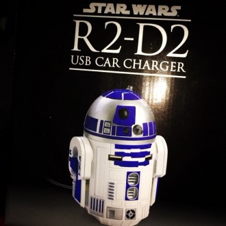 Автомобильное USB-зарядное устройство R2-D2.
Это не просто автомобильная зарядк. . фото 9