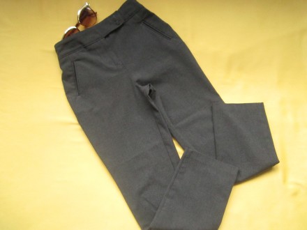 Качественные штаны, школьные штаны,  на 9лет, John Lewis, Шри-Ланка.
Цвет -темн. . фото 2
