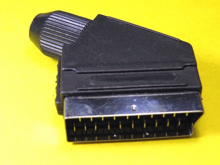 Переходник Скарт-тюльпан SCART- 3 RCA - S-video c переключателем вход-выход для . . фото 5