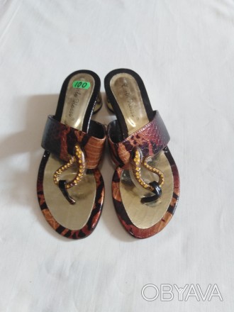Другую летнюю обувь нашего магазина смотрите ЗДЕСЬ
Вьетнамки со змеей на круглом. . фото 1