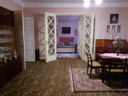 Продам житловий будинок в тихому, мирному і спокійному районі (Чопівка) в місті . . фото 2