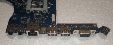 Материнська плата LA-4651P Core 2 Duo U9400 1.4GHz DDR3 з планшетного ноутбука M. . фото 4