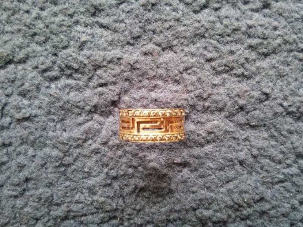 Продам золотое кольцо (б/у)
Состояние - хорошее
Вес: 5,738 г (проверено специа. . фото 2