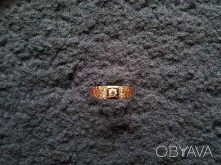 Продам золотое кольцо 585 (б/у)
Состояние - хорошее
Вес: 2,498 г (проверено сп. . фото 1