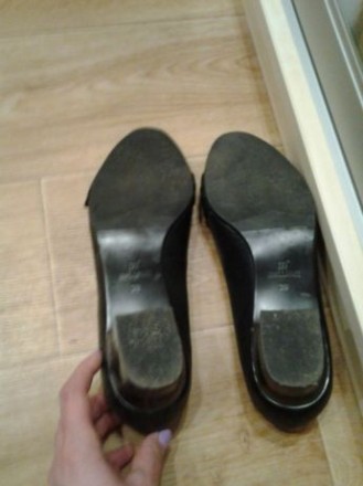 Кожаные черные туфли в отличном состоянии. . фото 5