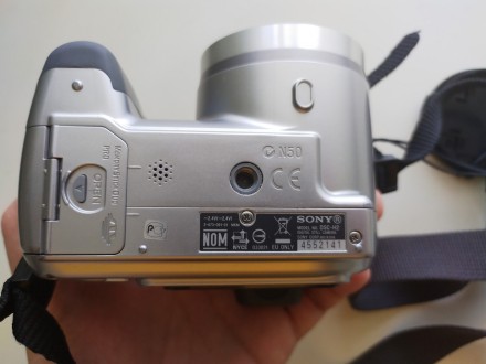 Продам Цифровой Зеркальный Фотоаппарат, видеокамеру  Sony SyberShot 6Mpx 12x опт. . фото 4