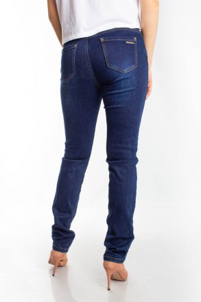 
Женские джинсы зауженные, производство Китай. Покрой облегающий, ткань плотная,. . фото 4