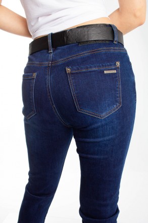 
Женские джинсы зауженные, производство Китай. Покрой облегающий, ткань плотная,. . фото 7