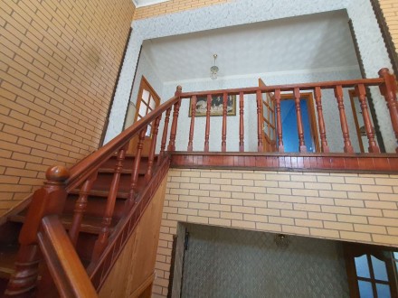 Продам капитальный дом в хорошем месте Даниловки, 2 этажа, 15соток земли, асфаль. . фото 10